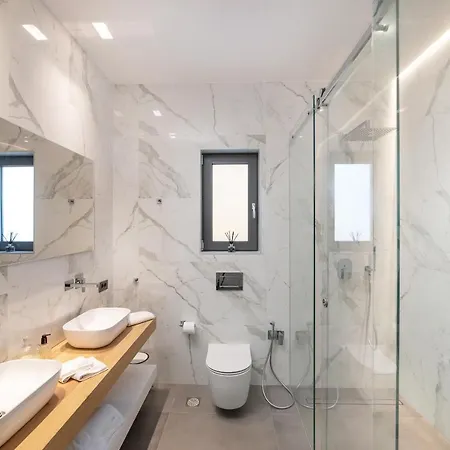 Kalydon - Luxury Single Level With Heated Pool فيلة